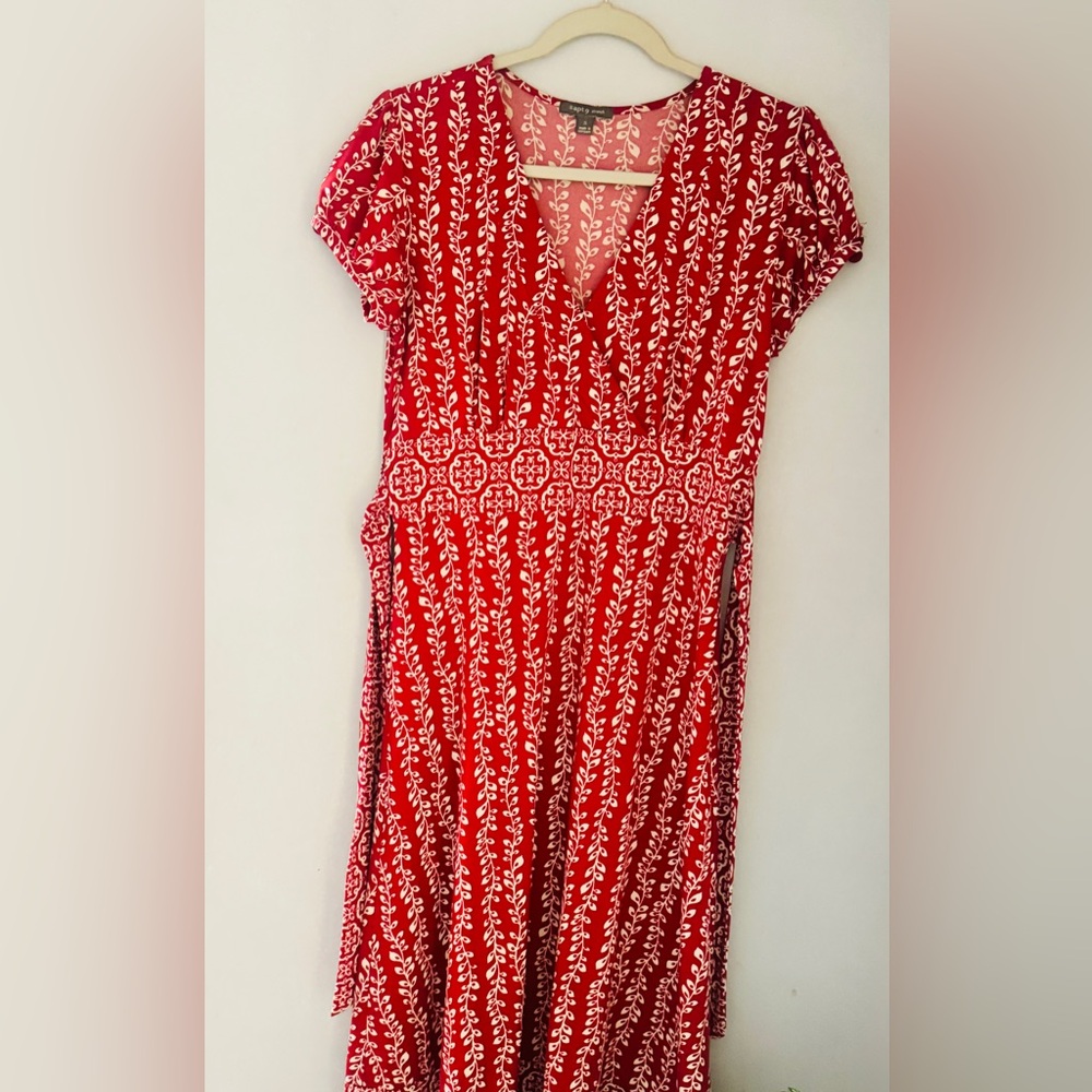 Apt. 9 Vibrant Red and White Patterned Midi Dress